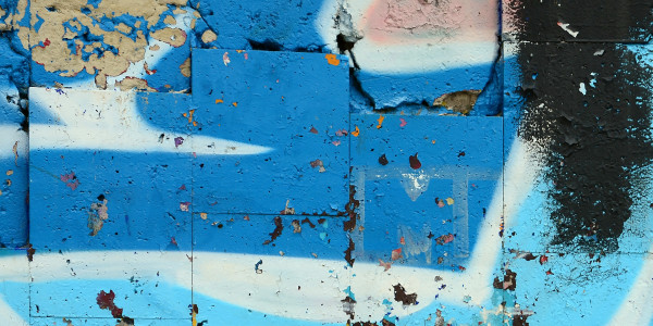 Pintar Fachadas de Naves Industriales, Fábricas y Almacenes en Badalona · Limpieza, Borrado y Eliminado de Grafiti / Pintura Antigrafiti